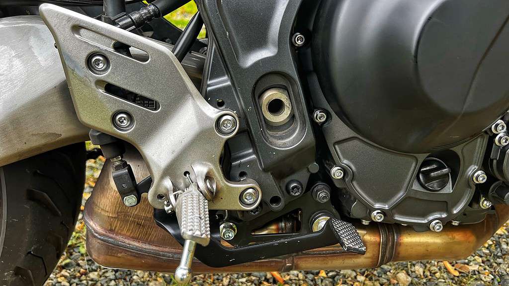 Yamaha MT-09 SP Footpeg Adjustment