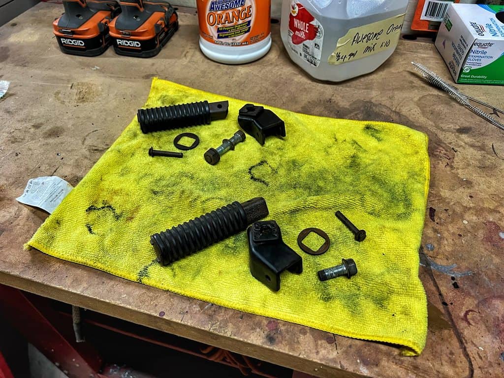 1976 Honda CB750F Rear Pegs - Pillion Pegs