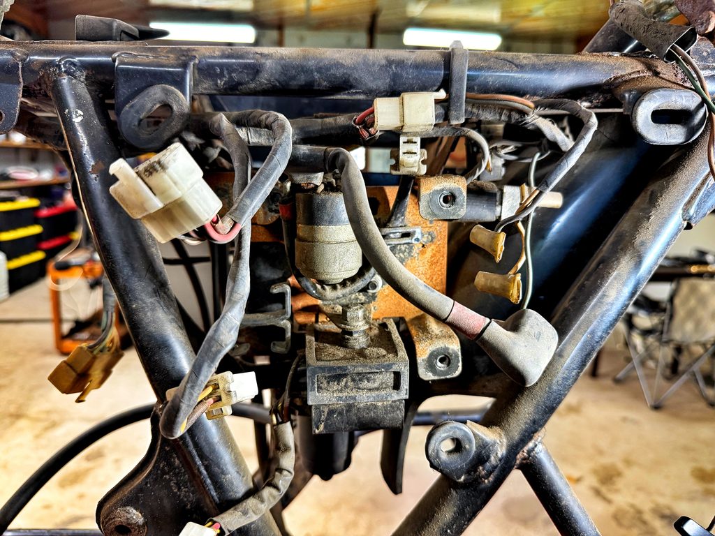 1976 Honda CB750F Battery Box Removal - 2