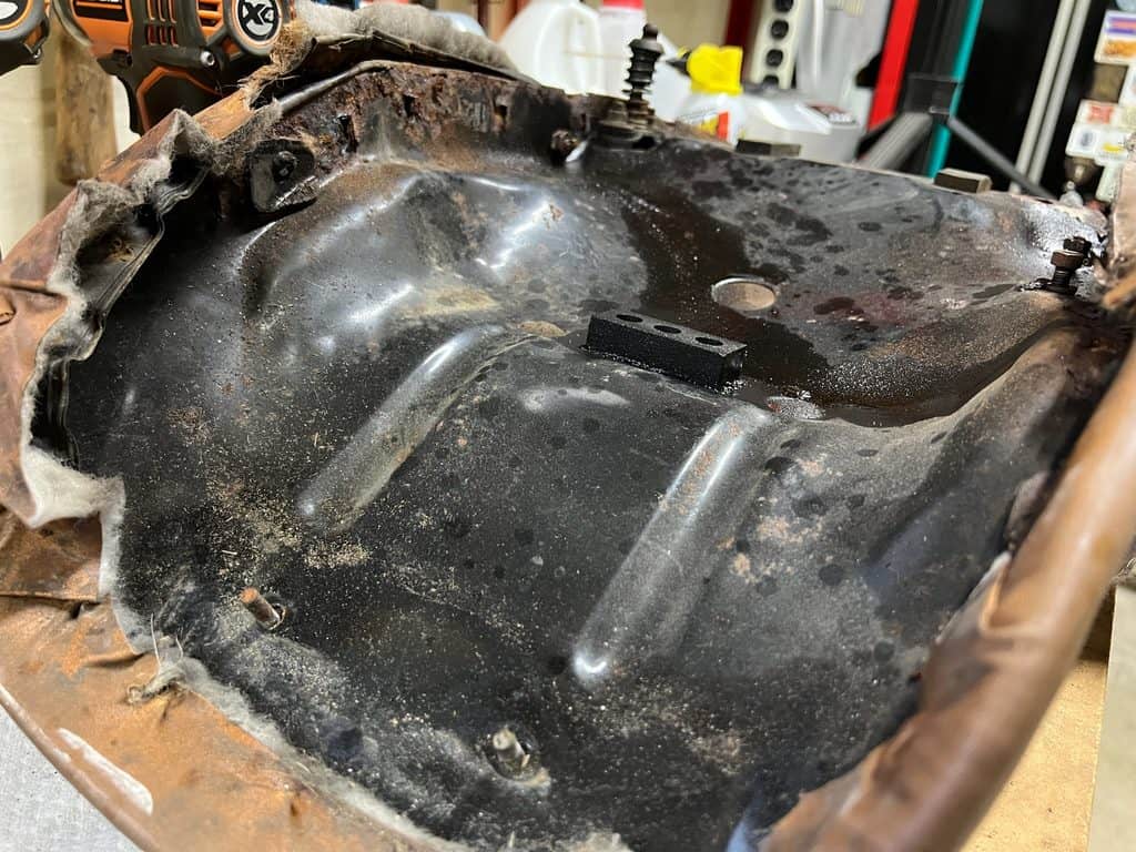 1976 Honda CB750F Seat Pan - 4