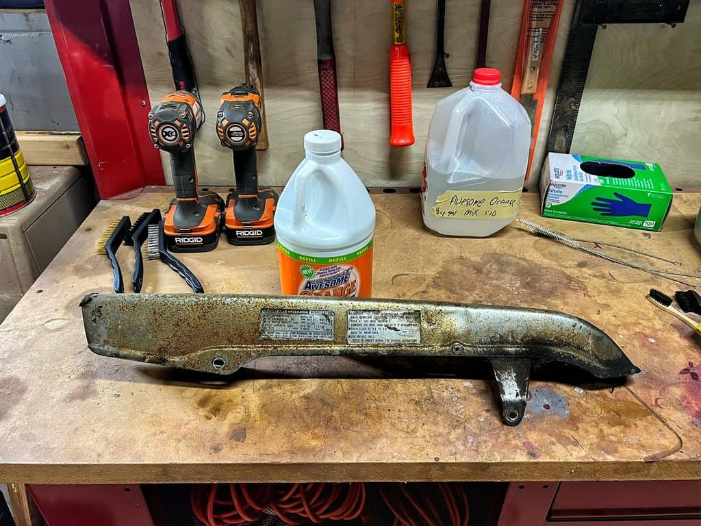 CB750F Chain Guard - 3