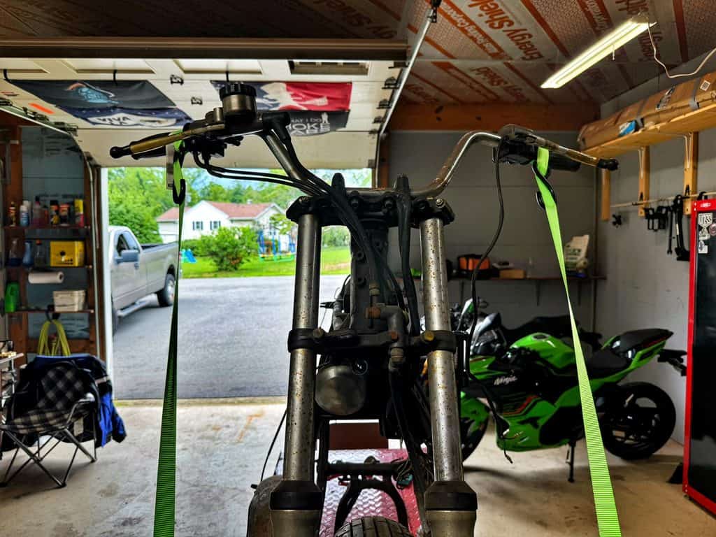 1976 Honda CB750F Front End Removal - Instruments