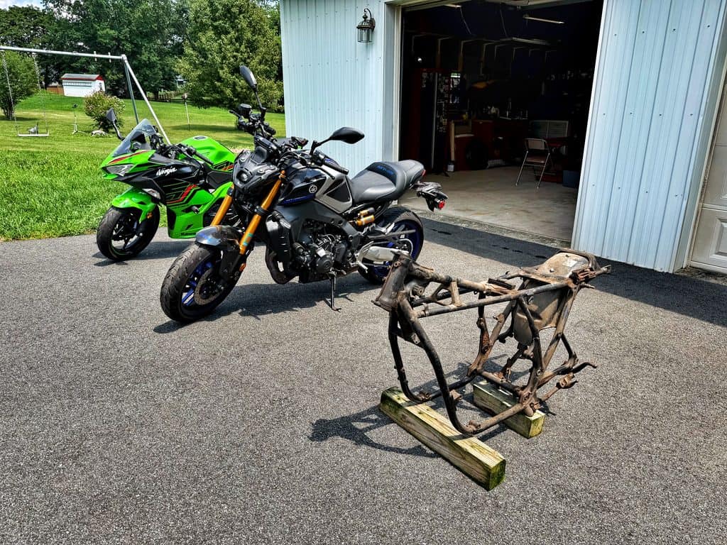 1976 Honda CB750F Frame Power Wash - 1