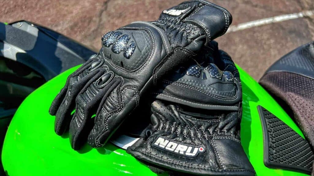 Noru Gloves - Budget Motorcycle Gear