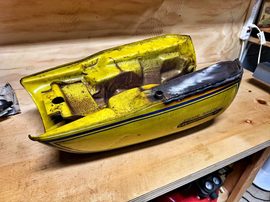 1976 Honda CB750F Gas Tank Repair - 1